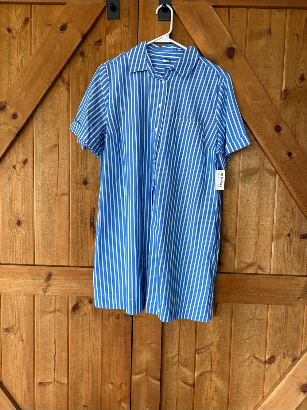 Old Navy Blue and White Vertical Stripe Short-Sleeve Button-Up